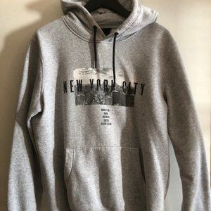 H&M Mens Small Graphic Hoodie